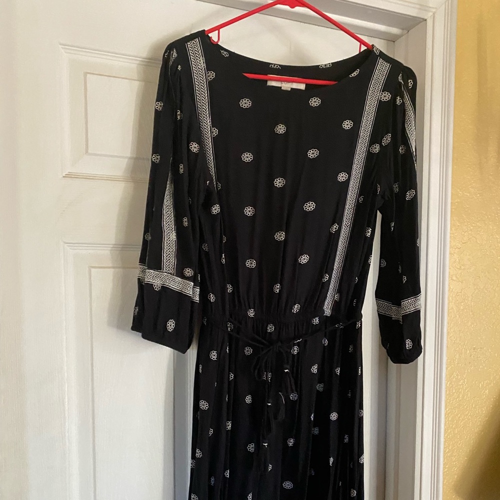 Loft black and white pattern dress